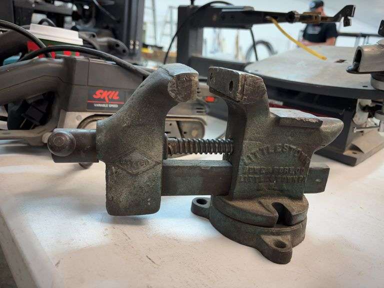 Littlestown beach vise image