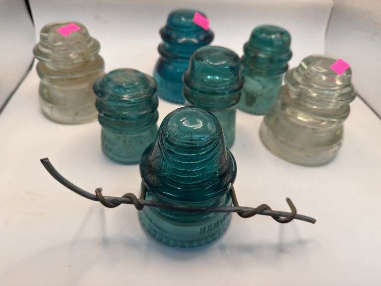 Glass Power line isolators image