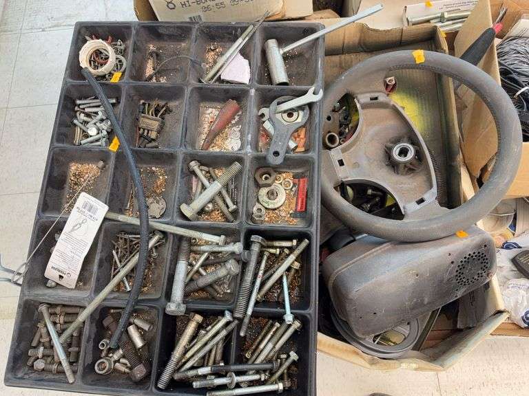 Collection of assorted bolts, Steering Wheeel image