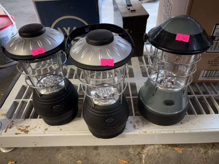 3 wind-up lanterns image