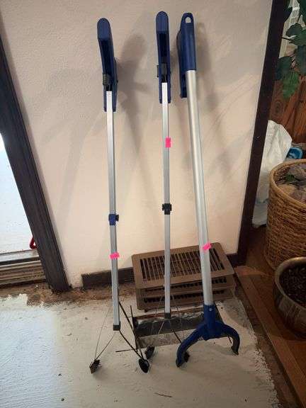 3 extention sticks. image