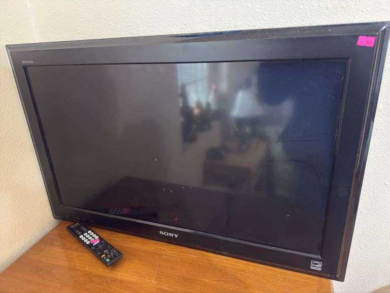 Sony flat screen tv. image