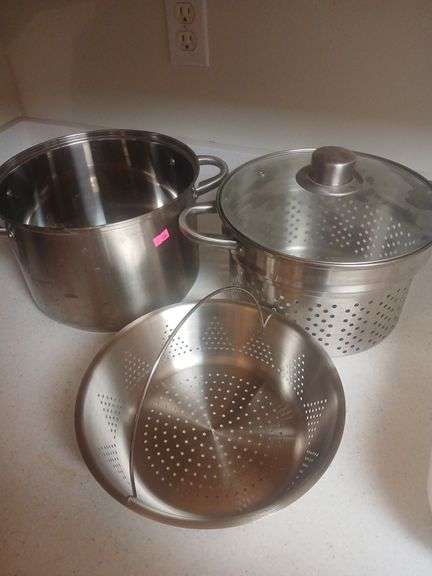 Set of Pots/ strainer image