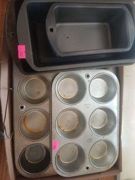 Plat of misc baking sheets image