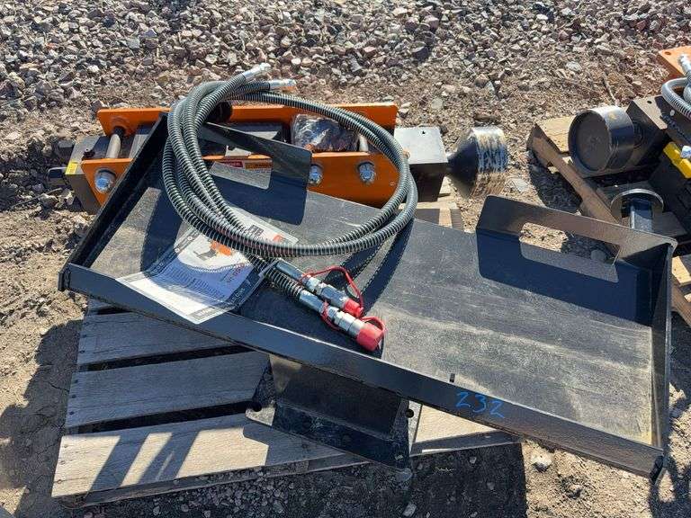 Wolverine skid steer post driver 750 FT LBS image