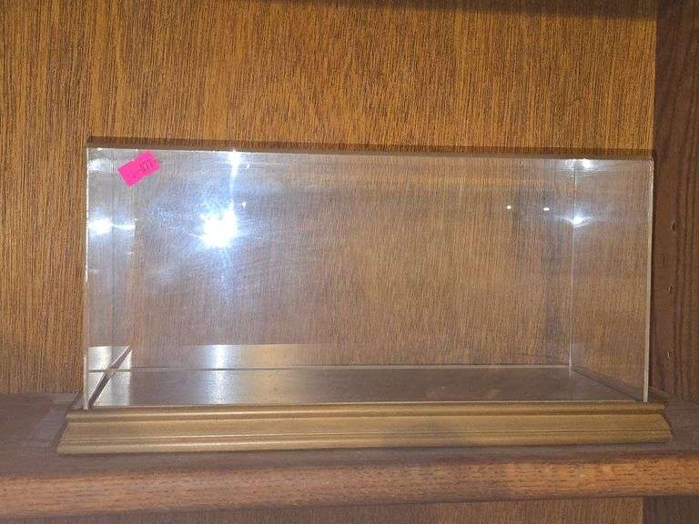 Glass Display Box image