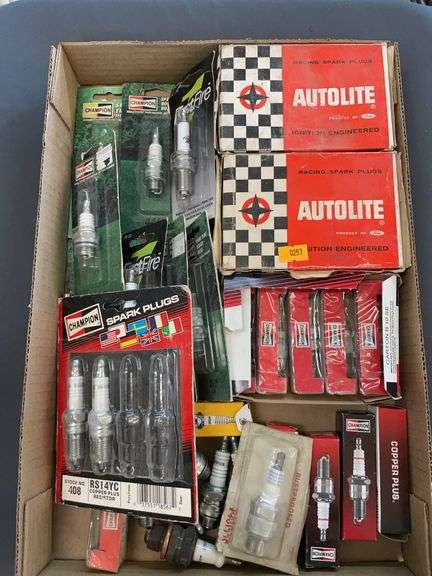 Flat of various spark plugs. image