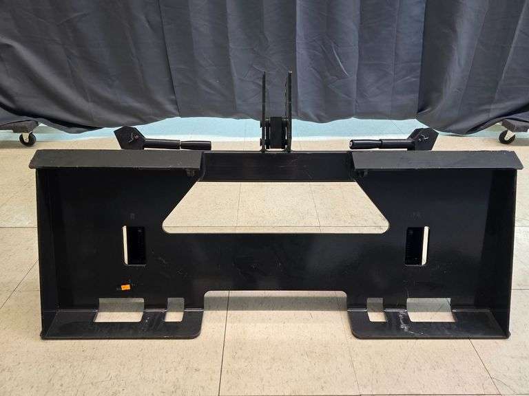 2025 Wolverine Skid Steer Class One 3-Point Quick Attachment, Model: PT-16-01C image