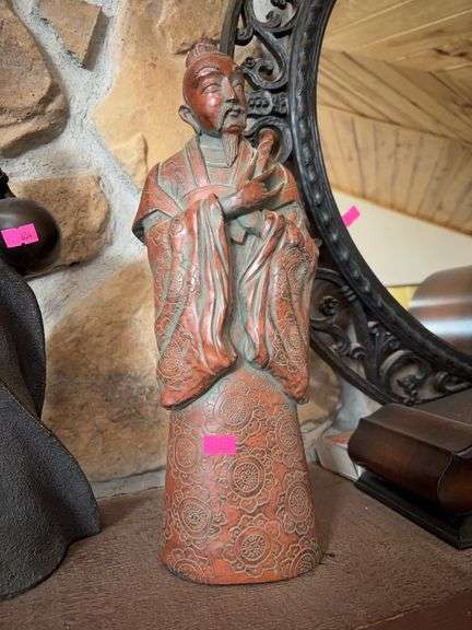 Chinese carved statue image