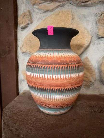 Native American pottery image