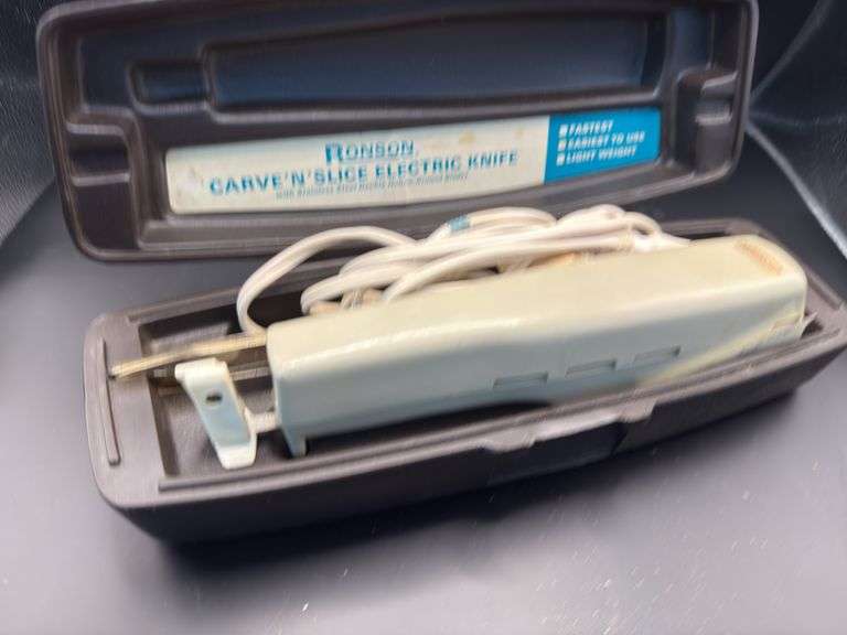 Ronson electric carving knife image