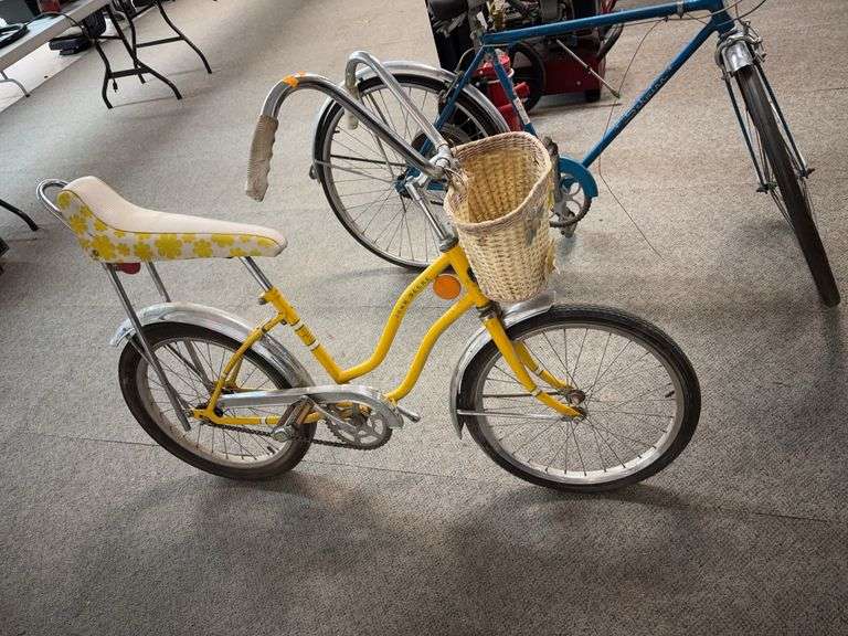 John Deere bicycle image