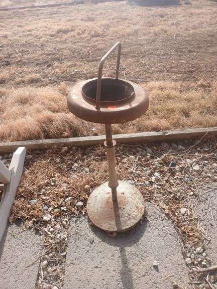 Vintage ashtray with handle. image