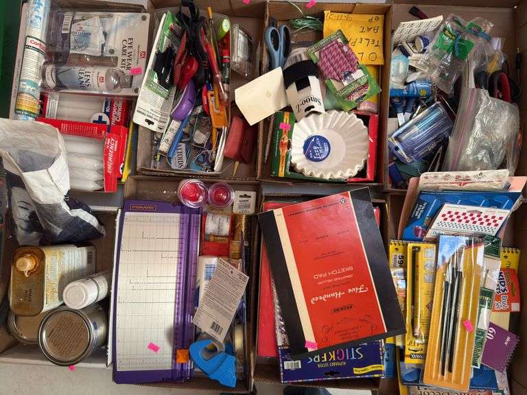 Assorted household items image