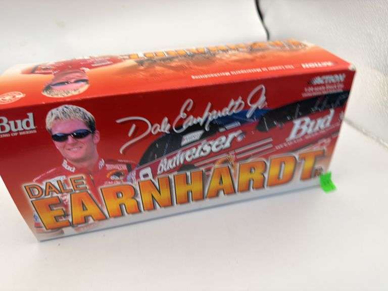 Dale Earnhardt Jr. Budweiser 1:24 Action Stock Car – New in Box image