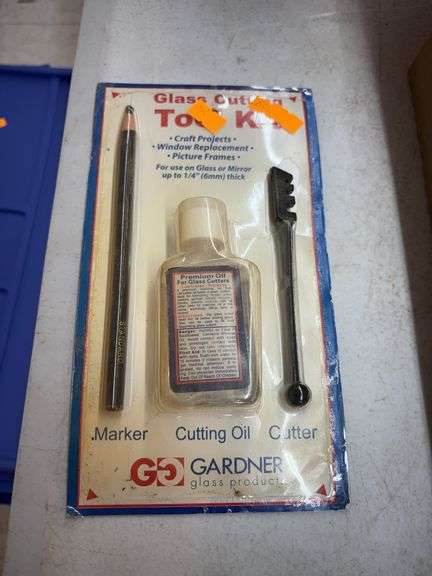 Glass cutting kit image