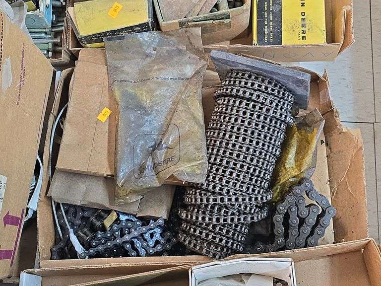Heavy Duty Roller Chain and John Deere Parts image