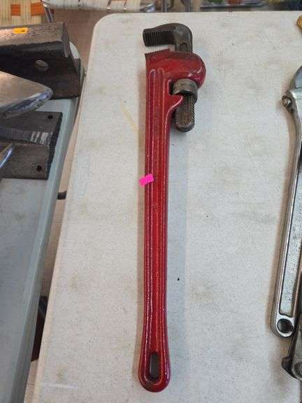 24" Rigid Pipe Wrench image