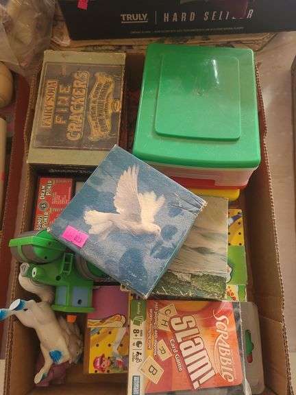 kids toys plastic boxes image