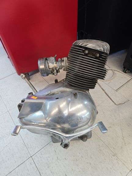 Ducati 2 Stroke Motor image