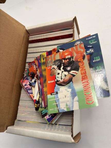 1995 fleer football cards image