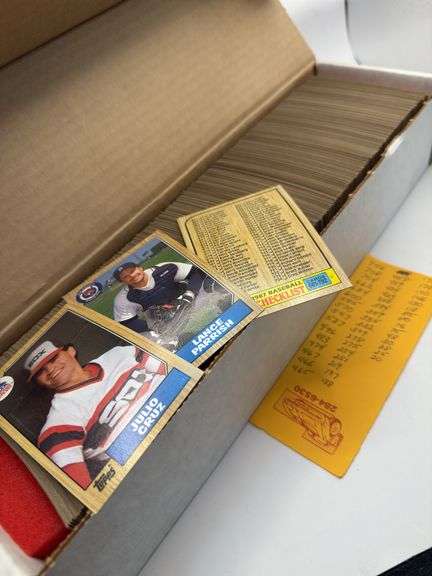 1987 top baseball cards image