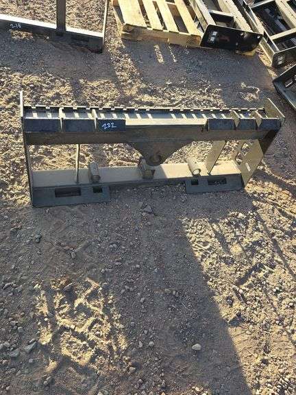 1 New 2025 wolverine powerfull attachment  skid steer mulit tool backing plate model PFF1-13-45W image