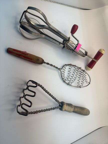 Masher, hand mixer, whisker image