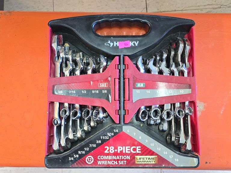 Husky Wrench Set image
