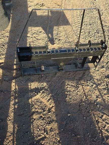 1 New 2025 wolverine powerfull attachment  skid steer mulit tool backing plate with top rack bracket. model PFF3-13-45W. image