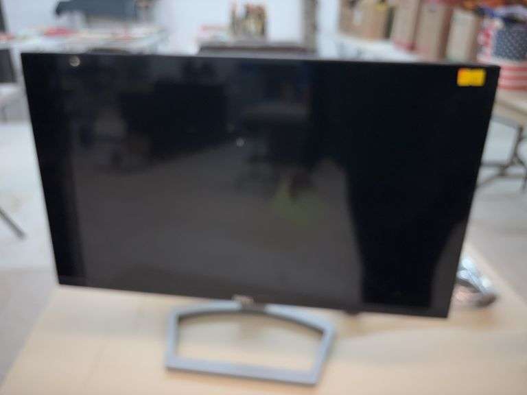 Dell computer screen and small mirror image