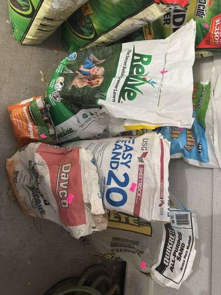 Ice melt, revive, easy, sand, quick Crete, all-purpose sand, colored, grout, Berma grass image