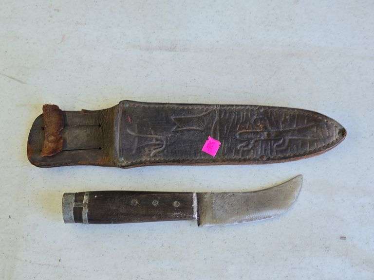 Vintage Knife w/ Scabbard image