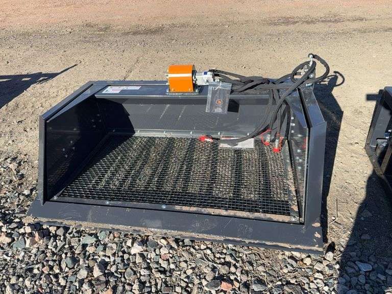 Wolverine 72IN Skid Steer Screening bucket brand new image
