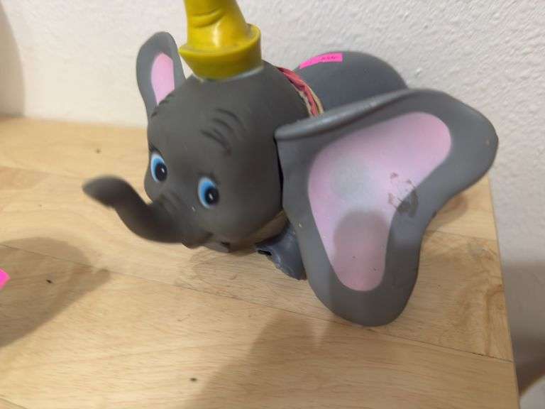 Toy Dumbo image