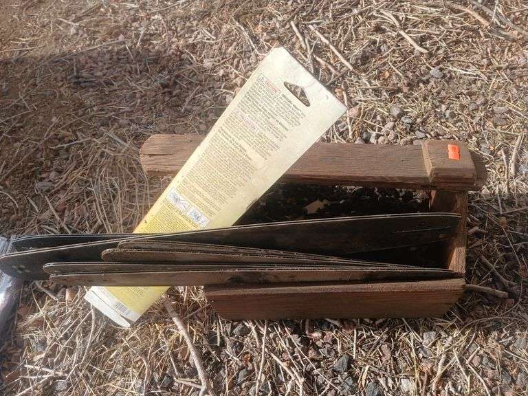 Chainsaw bars and chains. image