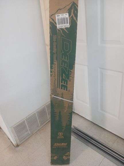 DeeZee Black Extruded SIde bed caps Fits Chevrolet/ GMC Full size pickups 1988-1998 image