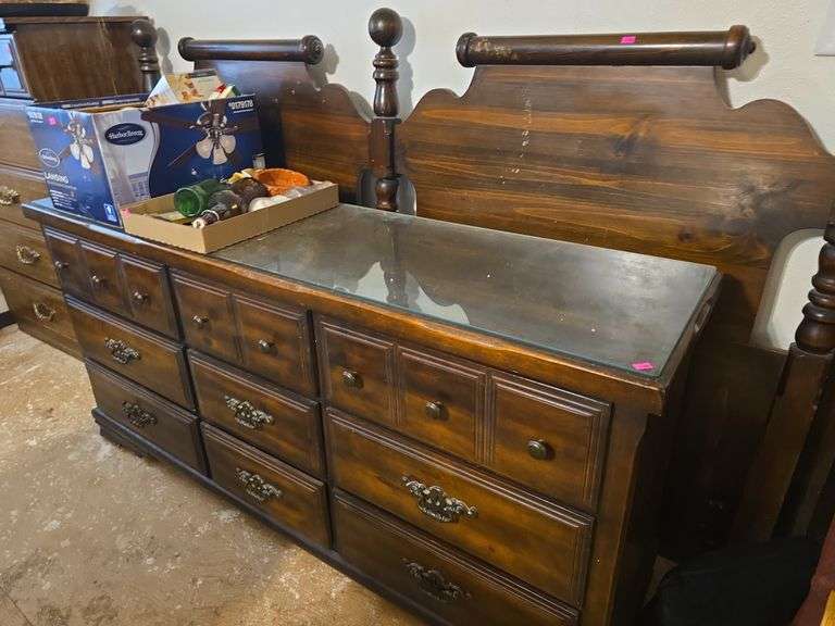 4 Piece Queen Bedset: Dresser, End Tables, Head Board and Frame image