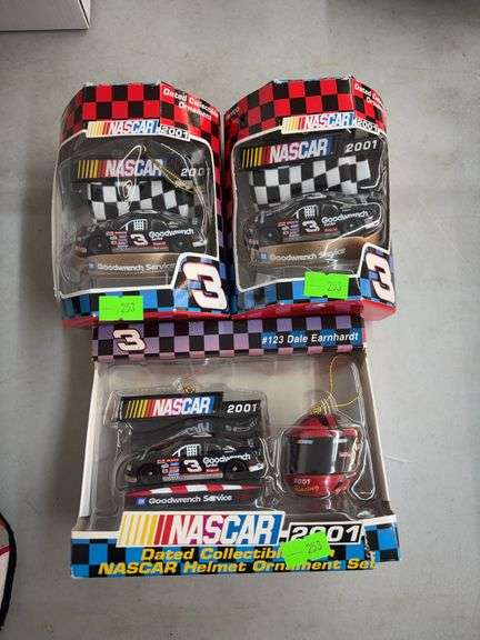 Dale Earnhardt ornaments image