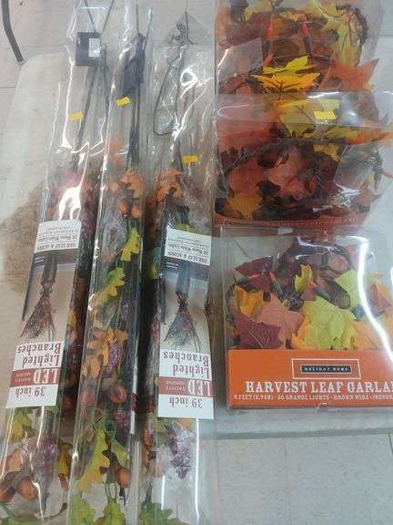 light branches set of 3. Set of 4 harvest leaf garland with lights. image
