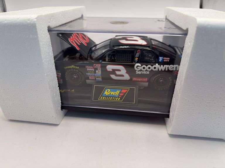 Earnhardt Goodwrench 1998 Daytona 500 Winner 1:24 image