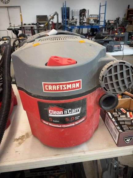 Craftsman 5 gallon shop vacuum image