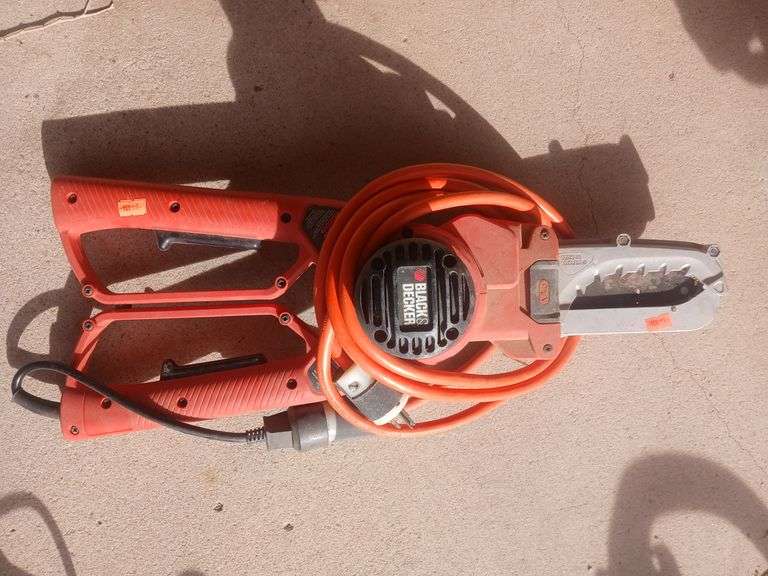 Black and decker electric hedge trimmer. image