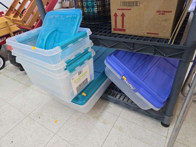 Miscellaneous Tubs w/ Lids image