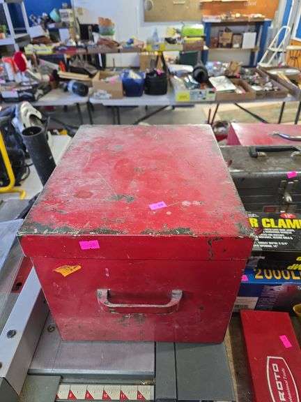 Black & decker jig saw image