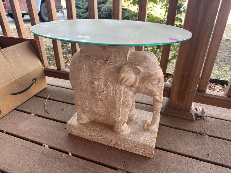 Outdoor elephant end table image