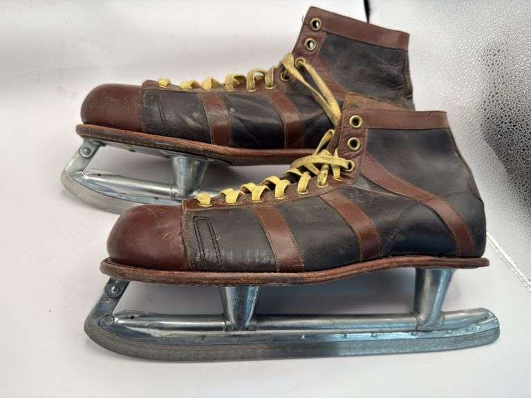 Antique silver arrow ice skates, size 11 image