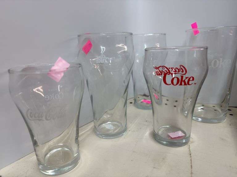 Coca-Cola and Diet Coke glasses image