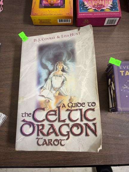 2 tarot books image