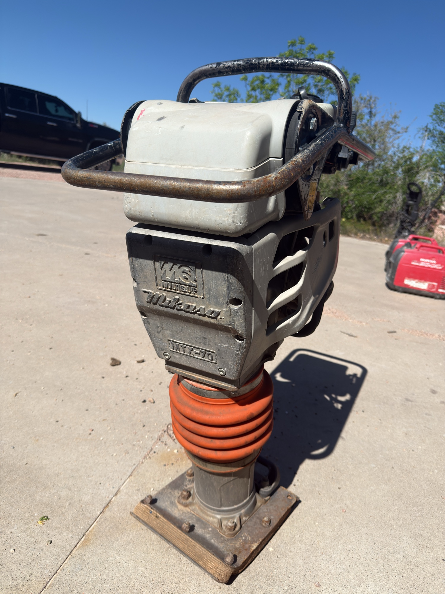 Lot image 1